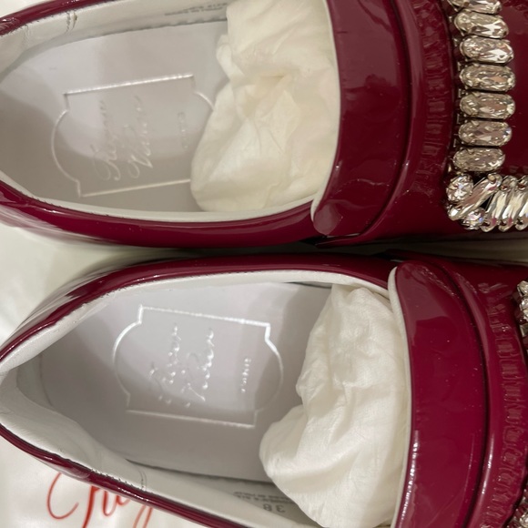 Roger Vivier red patent leather crystal buckle trainer sneaker size 38 - Picture 2 of 6